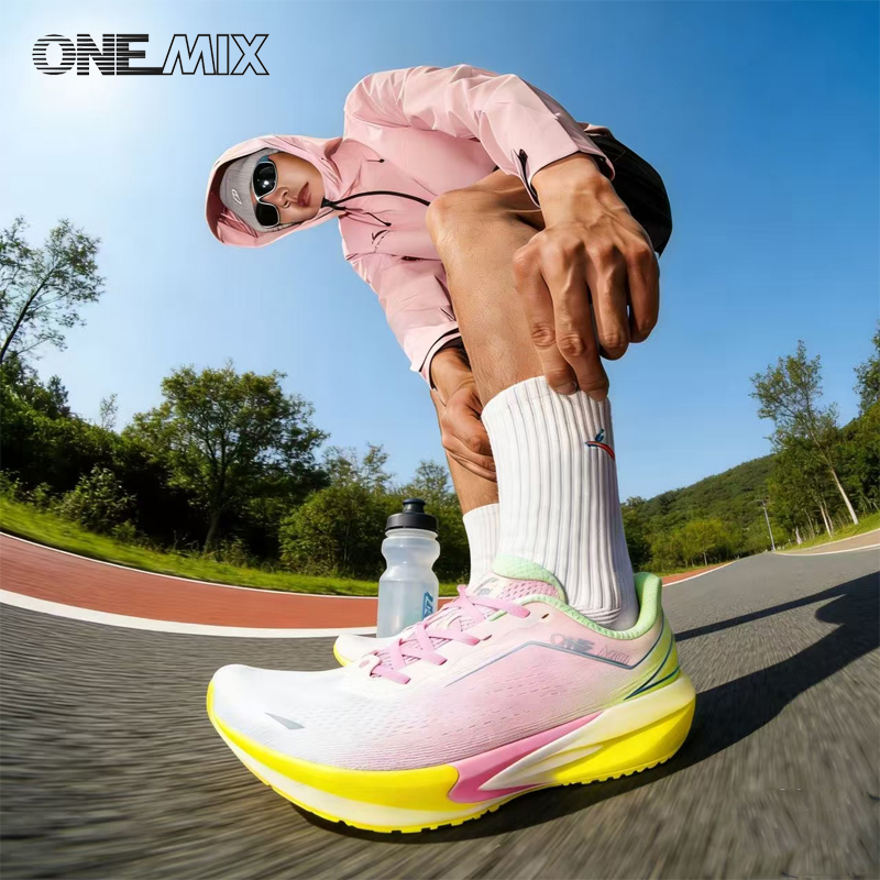 ONEMIX Zapatillas para correr  - Reflective Night Running Shoes reseña y precio